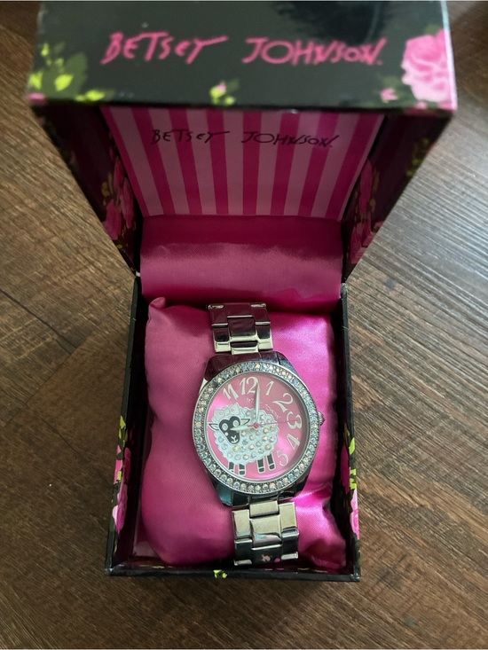 Betsey Johnson Other - Betsey Johnson Pink Face Silver Tone Sheep Watch